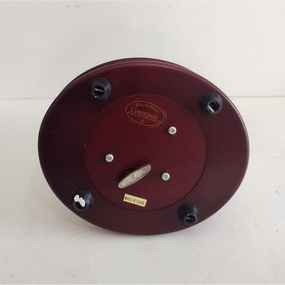 Vintage Christmas Around The World House Of Lloyd Nativity Music Box Porcelain - Picture 7 of 9